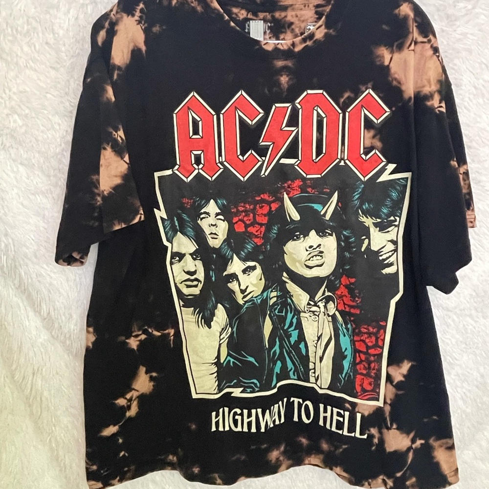 AC/DC graphic tee
